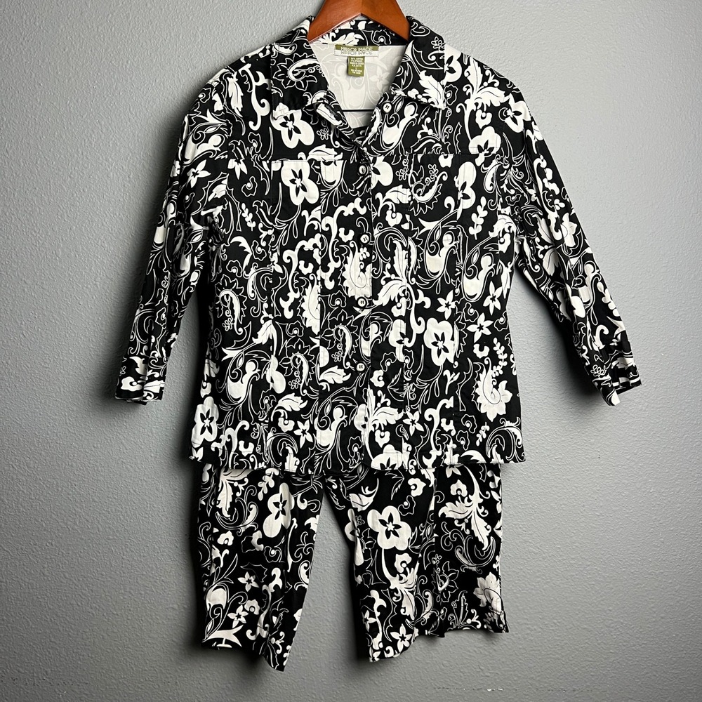 Mirror Image Y2K Black White Floral 2 Piece Outfit Set Top & Shorts Women's L/XL